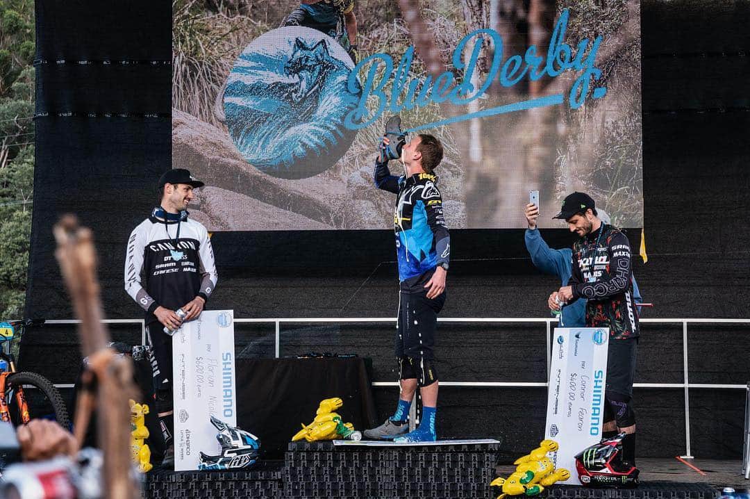 Shimanoさんのインスタグラム写真 - (ShimanoInstagram)「An exciting weekend of racing in Derby for Round 2 of the @World_Enduro, where @Martin_Maes5 took his second straight EWS victory and US racer @JillKintner took 2nd place overall in just her 1st EWS race! #ShimanoMTB #rideXTR #ews 📸: @kikeabelleira」4月2日 3時14分 - rideshimano