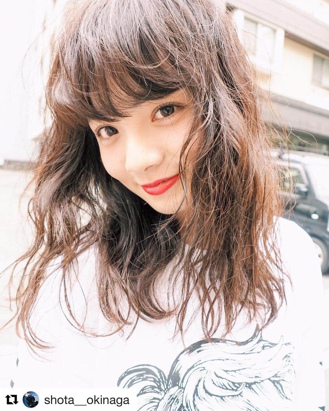 THROW 【スロウ】さんのインスタグラム写真 - (THROW 【スロウ】Instagram)「#Repost @shota__okinaga with @get_repost ・・・ ㅤㅤㅤㅤㅤㅤㅤㅤㅤㅤㅤㅤㅤ 昨日あんまり写真撮れなかったから 最初に来てくれたときのを晒しておこう 卒業生のみなさまおめでとうございます🎓㊗️ #おっきーhair」4月2日 10時15分 - throwcolor