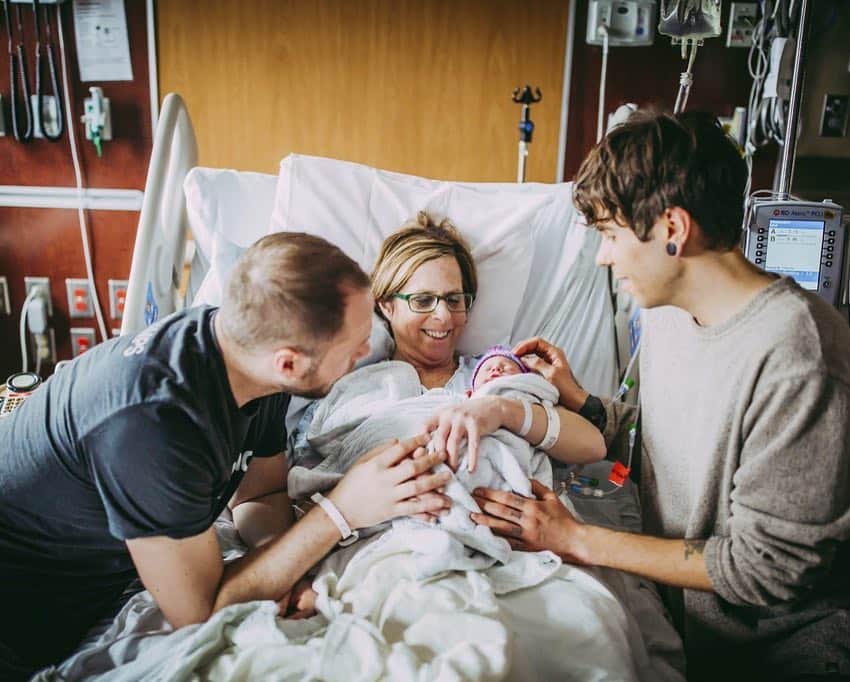 NBC Newsさんのインスタグラム写真 - (NBC NewsInstagram)「Matthew Eledge, left, his mother Cecile Eledge, center, and Matthew's husband Elliot Dougherty, right, greet baby Uma after her delivery at the Nebraska Medical Center in Omaha, Nebraska. . Cecile Eledge volunteered to be the surrogate mother to her grandchild, conceived with sperm from Matthew Eledge and an egg from Dougherty's sister, Lea Yribe. . Read more about their story through the link in our bio. . 📷 @arielpanowicz via @apnews」4月2日 4時53分 - nbcnews