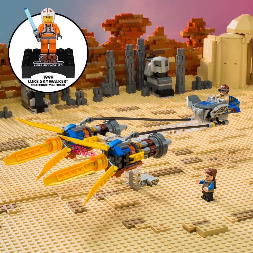 スター・ウォーズさんのインスタグラム写真 - (スター・ウォーズInstagram)「Whether you’re taking on Imperial walkers on Endor or getting ready to race on Tatooine, the LEGO 20th anniversary Star Wars sets will take you on your own adventure across the galaxy. #LEGOStarWars20」4月2日 4時55分 - starwars