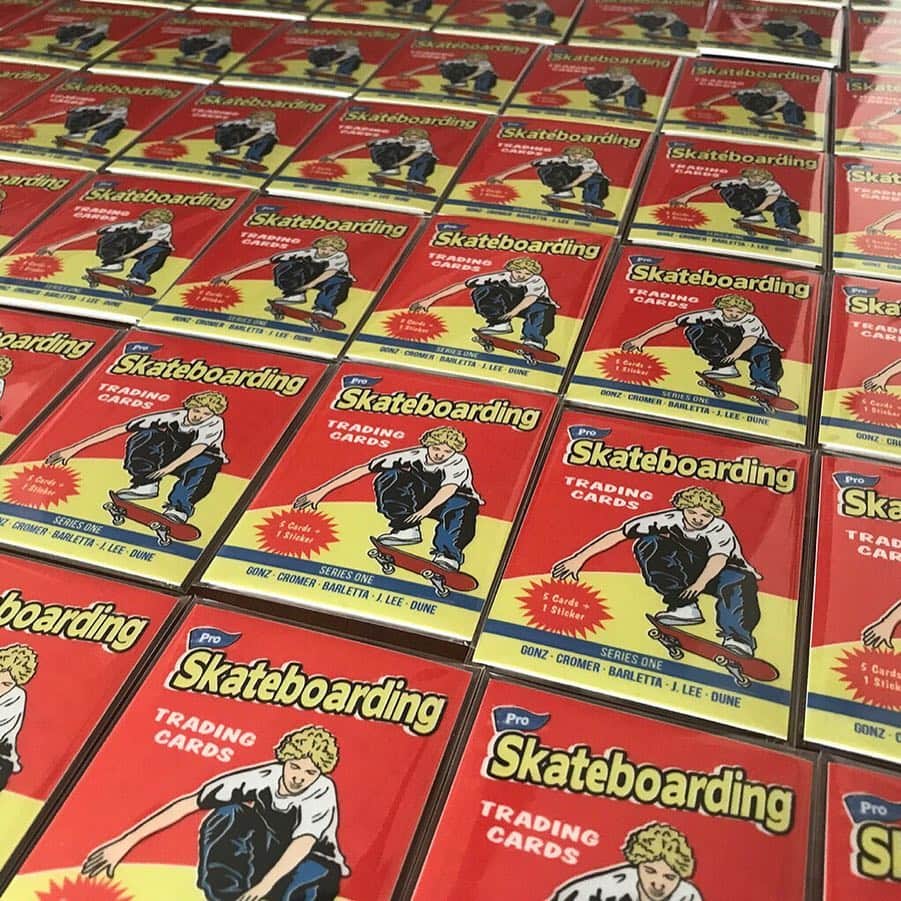 The Berricsさんのインスタグラム写真 - (The BerricsInstagram)「Artist of the week @derekmichaelbrennan pays tribute to skating, and the pros who have steered the culture’s trajectory, with his series of Pro Skateboarding trading cards. Check out theberrics.com to see more of his amazing artwork and an interview we did with him to take a closer look at his creative masterpieces. Link in bio😇.」4月2日 5時40分 - berrics