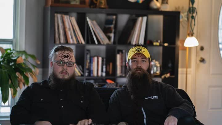 Dream Beardのインスタグラム：「So Many new @lifegetshairy episodes! From @maniclawd talking about his bad ass art and how it changed his life. To @jdog615 the coolest 17 year old on the planet and how he got to the perspective that he has, to sitting down with @bloodontheharp talking life, music, Faith, and more. To hang with my model friends @titanmoonchild @lady_hephaestus @dunwitch and talking about sexuality, predator, dick pics, and much more! What a wild ride this podcast has been. I’m honored and inspired more than ever! We’re creepin up on 90 episodes now. Give them a peep friends!  Thanks to @lemsshoes  @shipstation  For helping support the podcast!」