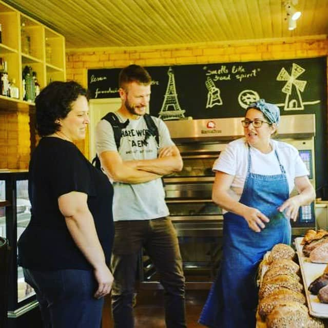 Rodrigo Hilbertさんのインスタグラム写真 - (Rodrigo HilbertInstagram)「Hj é o dia delas no nosso #temperodefamilia !! 21:30 no @gnt  Brigado Noemi e Renata, vcs são incríveis!! @bistrodasmeninas2003」4月2日 6時45分 - rodrigohilbert