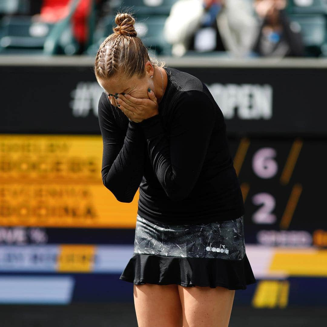 WTA（女子テニス協会）さんのインスタグラム写真 - (WTA（女子テニス協会）Instagram)「What a hometown win & welcome back @shelbsrogers 😄🙏🤩🙌👏 @volvocaropen」4月2日 6時44分 - wta