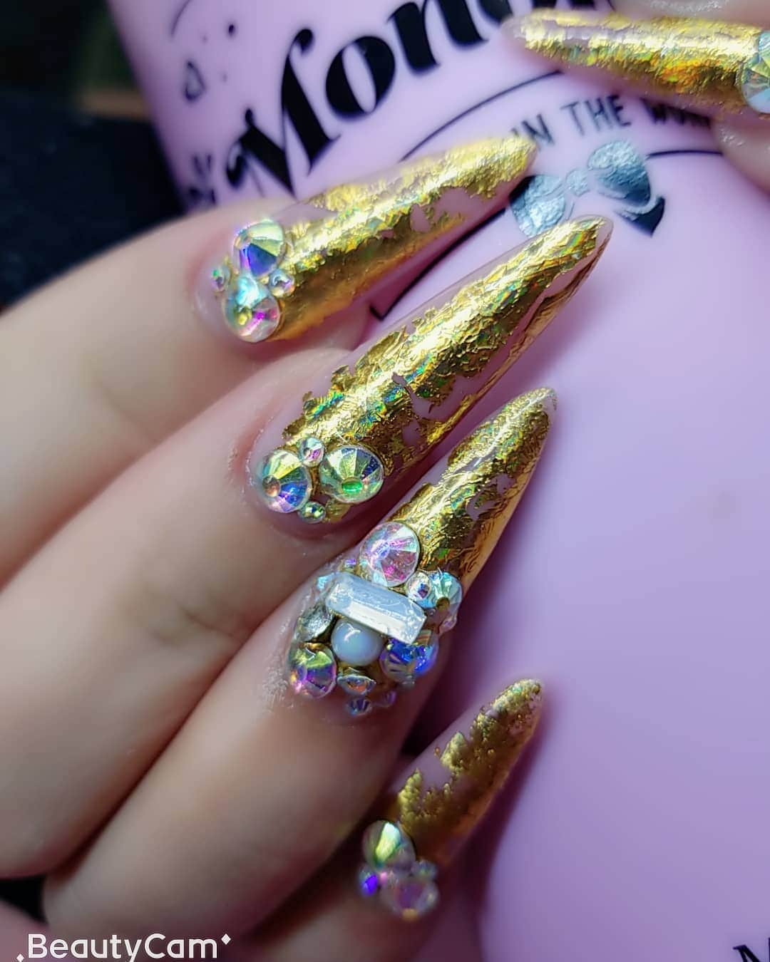 Max Estradaさんのインスタグラム写真 - (Max EstradaInstagram)「Enailcouture.com new product launch! Maxie magic film foil kit! Now make foil nail art fast , fun and super affordable! Made in the USA ! Each kit comes with 29 foils, reusable bag and magic film glue! Seal with two coats of shine or one of wonder gel ! #ネイル #nailpolish #nailswag #nailaddict #nailfashion #nailartheaven #nails2inspire #nailsofinstagram #instanails #naillife #nailporn #gelnails #gelpolish #stilettonails #nailaddict #nail #💅🏻s #nailtech#nailsonfleek #nailartwow #네일아트 #nails #nailart #notd #makeup #젤네일 #glamnails #nailcolor #nailsalon #nailsdid #nailsoftheday https://Enailcouture.com happy gel is like acrylic and gel had a baby ! Perfect no mess application, candy smell and no airborne dust ! https://Enailcouture.com」4月2日 7時06分 - kingofnail