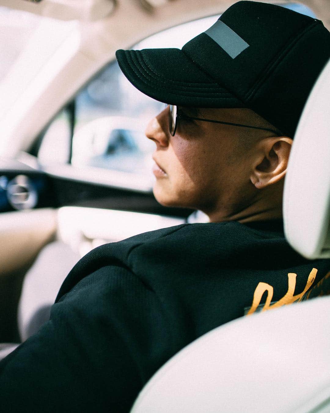 ダディー・ヤンキーさんのインスタグラム写真 - (ダディー・ヤンキーInstagram)「“Aunque las cosas estén saliendo bien, siempre exígete más” -DY-」4月2日 7時34分 - daddyyankee