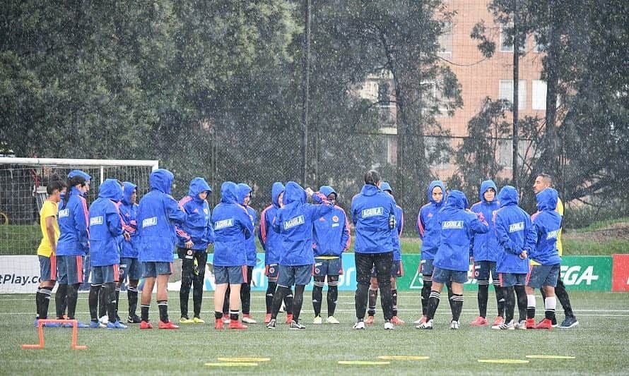 サッカー コロンビア代表チームのインスタグラム：「Selección Colombia Femenina de Mayores, inició preparación para los Panamericanos.  https://bit.ly/2K6tnRM」