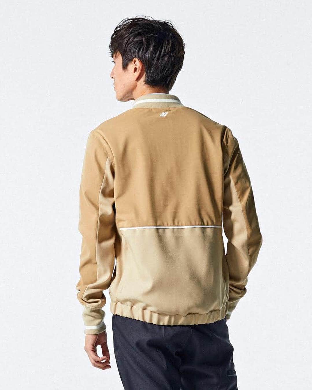 narifuri_japanさんのインスタグラム写真 - (narifuri_japanInstagram)「﻿ <narifuri FRED PERRY Collection>﻿ ・﻿ ・﻿ FRED PERRYのDNAアイテムである「テニスボマー・ジャケット&トラウザー」をnarifuriの目線で再構築した10th Anniversary モデル。﻿ ﻿ 現代的な素材使い や バイシクルな機能性を備え、春のアウターに最適。﻿ ﻿ 今までにない新たなテニスボマースタイルで自転車もカルチャーも共に楽しみましょう。﻿ ﻿ ﻿ #narifuri﻿ #ナリフリ﻿ #fredperry﻿ #フレッドペリー﻿ #フレペ﻿ #bicycle﻿ #cityride﻿ #easyridetokyo﻿ #街乗り﻿」4月2日 18時09分 - narifuri_japan