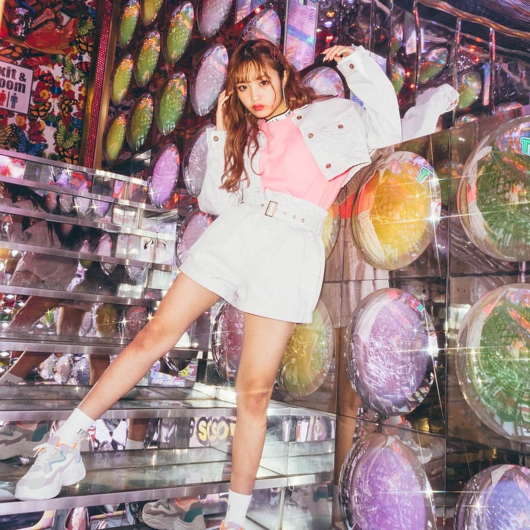 Popteenさんのインスタグラム写真 - (PopteenInstagram)「Popteen5月号発売中🦄🌈💜 今月も売り切れの予感だから、みんな早めにGETしてね😆好きなモデルを投票する巻末アンケートの締め切りは4月15日必着だよ！✨ #popteen#5月号#オフショット#ねお#ねおんつぇる#春休み#令和#😏」4月2日 18時23分 - popteen_official