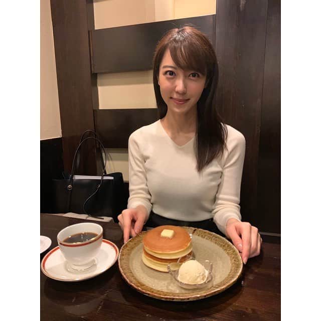 上野愛奈さんのインスタグラム写真 - (上野愛奈Instagram)「沢山のコメントありがとうござます。 木曜日まであと少し^ ^  #久しぶりに #ホットケーキ  #なんて美味しいのでしょう😮♡」4月2日 18時40分 - ueno_aina_816