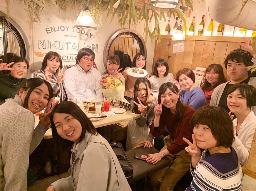 肉talian 金山店のインスタグラム：「＊ ・ こんばんは🌜 肉talian金山店のなつきです🍖❤️ ・ ・ ・ 今日も元気に営業しております🤩🤩🤩 ・ ・ ・ ・ ・ ・ ・ ・ #肉talian #肉タリアン #金山 #名古屋 #meat #wine #サングリア  #令和 #新元号 #平成最後 #誕生日プレート #デザートプレート #肉盛り #牛タン #ソーセージ」
