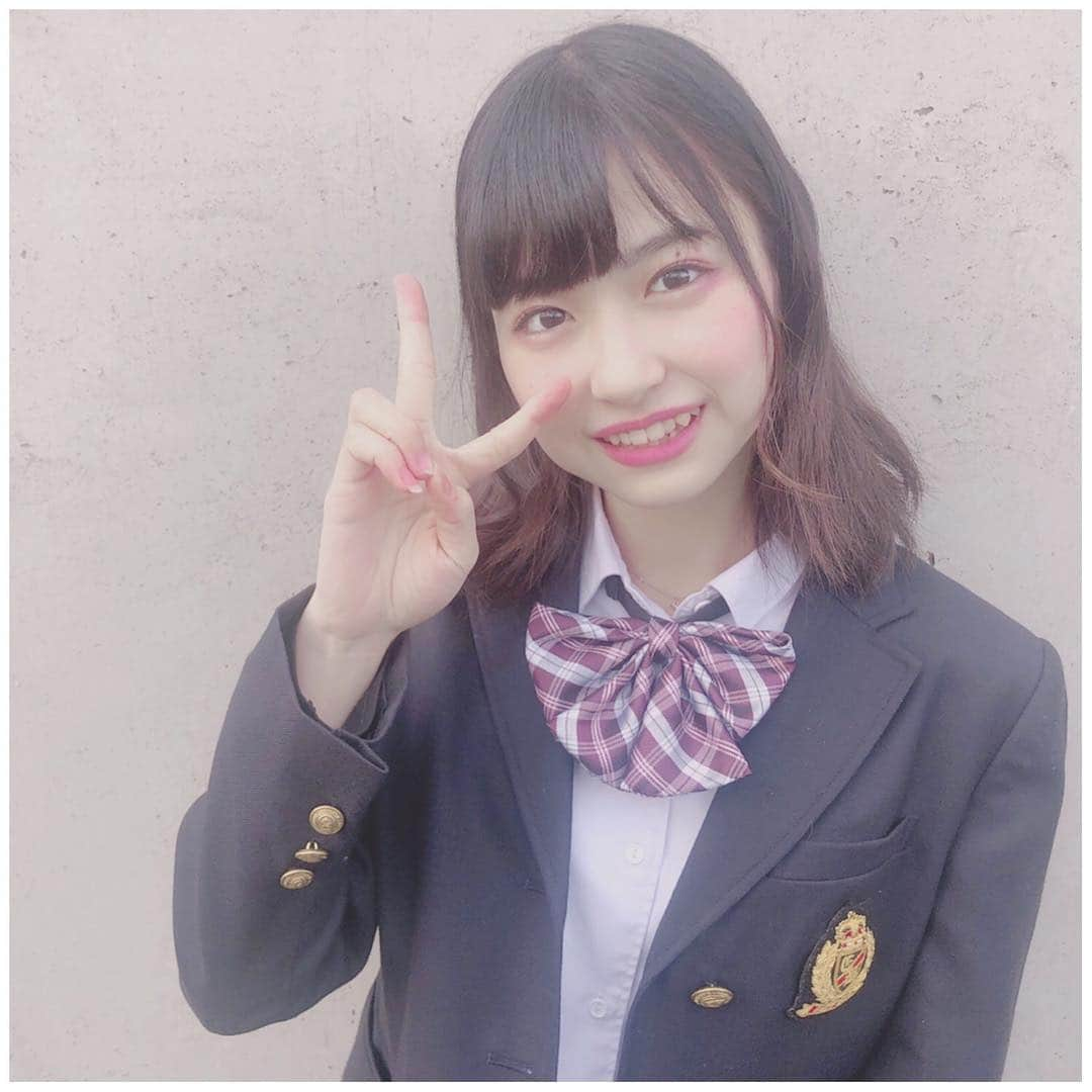 橋本陽菜さんのインスタグラム写真 - (橋本陽菜Instagram)「制服がコスプレになりまちた🤦‍♀️ 4月ですね🌸 今しか出来ないこと、 今やるべきこと、 がんばります😊👍」4月2日 11時34分 - 48pyonz_toyama