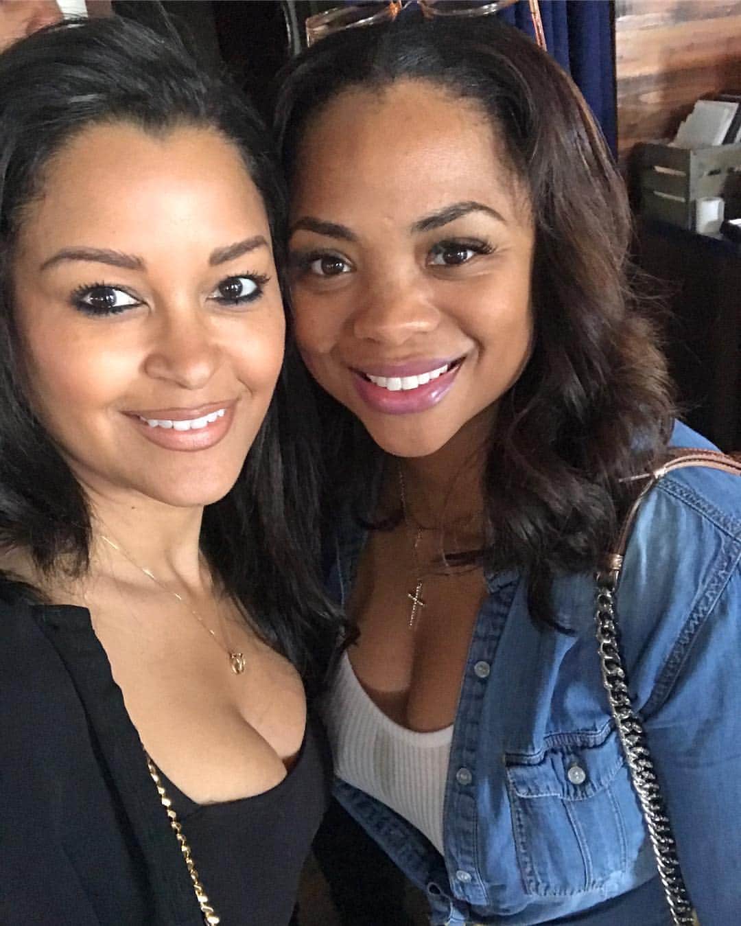 クラウディア・ジョーダンさんのインスタグラム写真 - (クラウディア・ジョーダンInstagram)「All these beautiful ladies under one roof- gathered together for a birthday brunch for our beloved friend @danyelsurrencyjone ❤️ Happy birthday Aries girl!!」4月2日 12時35分 - claudiajordan