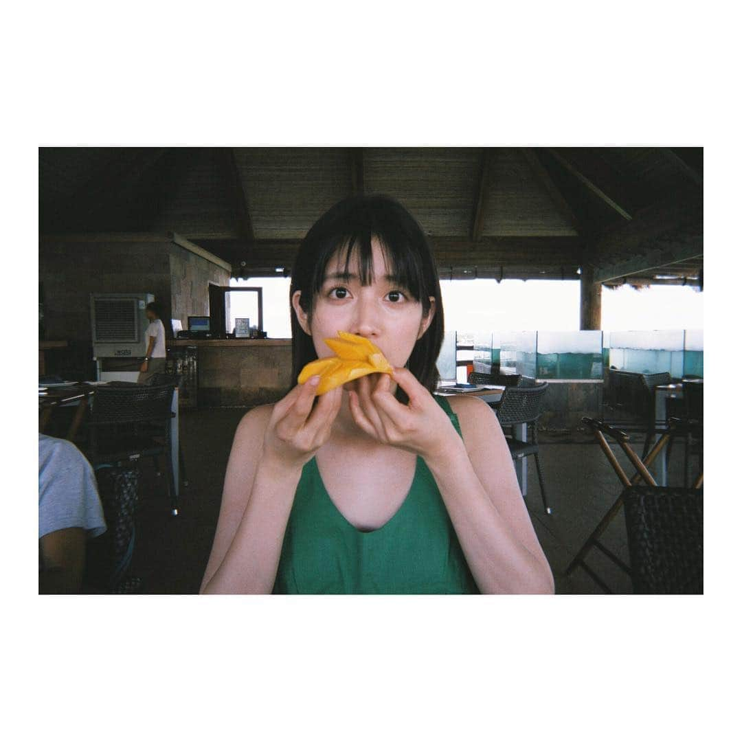 松田るかさんのインスタグラム写真 - (松田るかInstagram)「寒すぎ〜夏はまだですかね〜〜 (夏になったら冬はまだかと言う) . 今夜TBSにて25:30〜ドラマ「賭ケグルイseason2」放送開始です◎ シーズン1からさらに豪華になった賭ケグルイの世界を是非お楽しみ下さい！ . #cebuphilippines #セブ島 #夏が恋しい #賭ケグルイ #皇伊月」4月2日 13時10分 - imrukam