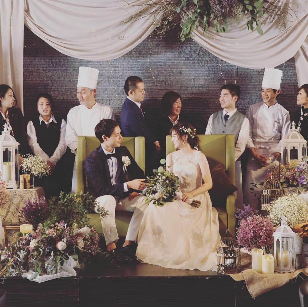 ホテル イル・パラッツォ（Small Laxury Weddさんのインスタグラム写真 - (ホテル イル・パラッツォ（Small Laxury WeddInstagram)「イル・パラッツォのウエディングは１日に１組だけそれは、本当に価値のある結婚式にこだわり、プランナーからシェフ、サービススタッフまで関わる全員がふたりを全力でサポートしたいから。「一生モノをご一緒に」チームで創る世界でひとつの結婚式　#ilpalazzo #wedding #hotel #ウェディング #結婚式 #ウェディングレポ #ウェディング小物 #ウェディングフォト #フォトスポット #プレ花嫁 #日本中のプレ花嫁さんと繋がりたい #日本中の花嫁さんと繋がりたい #プレ花嫁準備 #プレ花嫁デビュー #japan #福岡 #前撮り #後撮り #結婚準備 #花嫁 #ブライダル #ナイトウェディング #卒花嫁 #ドレス迷子 #婚礼 #결혼식 #일본」4月2日 13時43分 - true_wedding