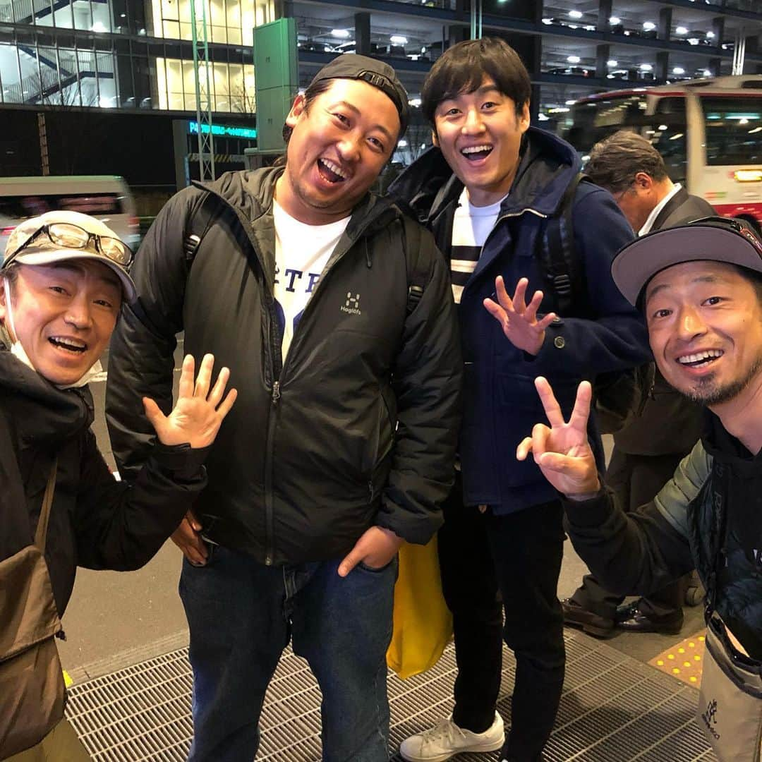 団長安田さんのインスタグラム写真 - (団長安田Instagram)「#団長ばったりロバート #石井正則さんと島根サイクリング帰り #団長安田 #安田大サーカス団長  #馬場ちゃん居なかった」4月2日 14時19分 - dancyoyasuda