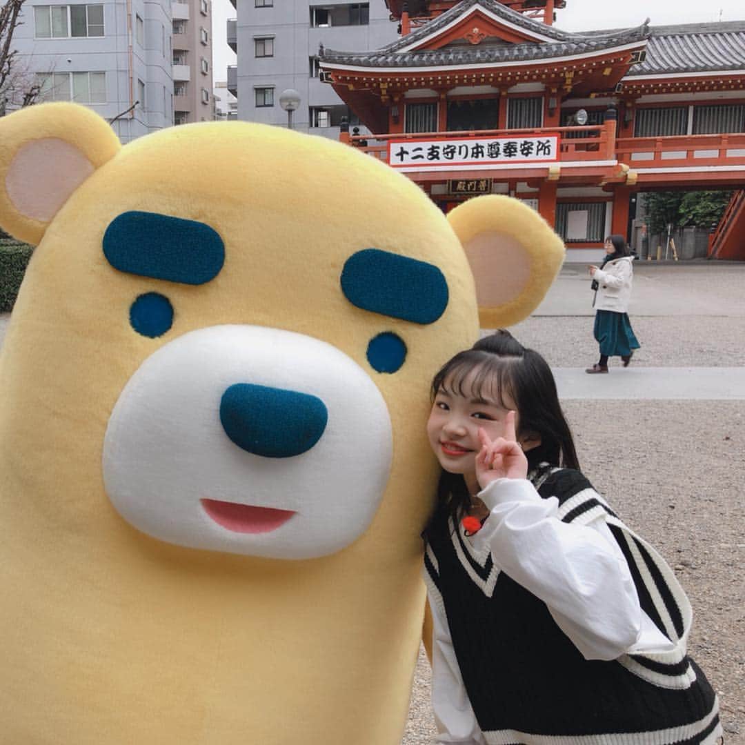 Hinataさんのインスタグラム写真 - (HinataInstagram)「. . 今夜4/2(火)深夜24:25〜 東海テレビ「SKE48のバズらせます‼︎」 新番組いよいよスタートします✨✨ ※東海エリアでの放送です . ひなたも初回ゲストで呼んでもらったよ🤡🌻 . 名古屋の大須でロケだったんだけど ずっと笑いっぱなしでめっちゃ楽しかった🤣🤣 . みんなでTikTokを撮る時は 偶然通りかかった方にも参加してもらって 大盛り上がり🧡 協力してくれた皆さんありがとうございました😽💓 . その時の動画が番組のTikTokでも上がってるから 番組名で検索して是非チェックしてね🙌 . 井戸田さんと撮影の合間に撮った動画も ひなたのアカウントでアップするよ😽💕 . 新番組みんな観てね〜🐥 . . #クラージュキッズ  #野々山ひなた #Hinata #TikTok #Hinataぼっこ #Twitter #東海テレビ #新番組 #SKE48のバズらせます‼︎ #スピードワゴン #井戸田潤 さん #小沢一敬 さん #SKE48 #須田亜香里 さん #熊崎晴香 さん #日高優月 さん #イッチー #大須 #大須観音 #初回の放送お楽しみに #みなさんありがとうございました」4月2日 16時08分 - hinachosugram