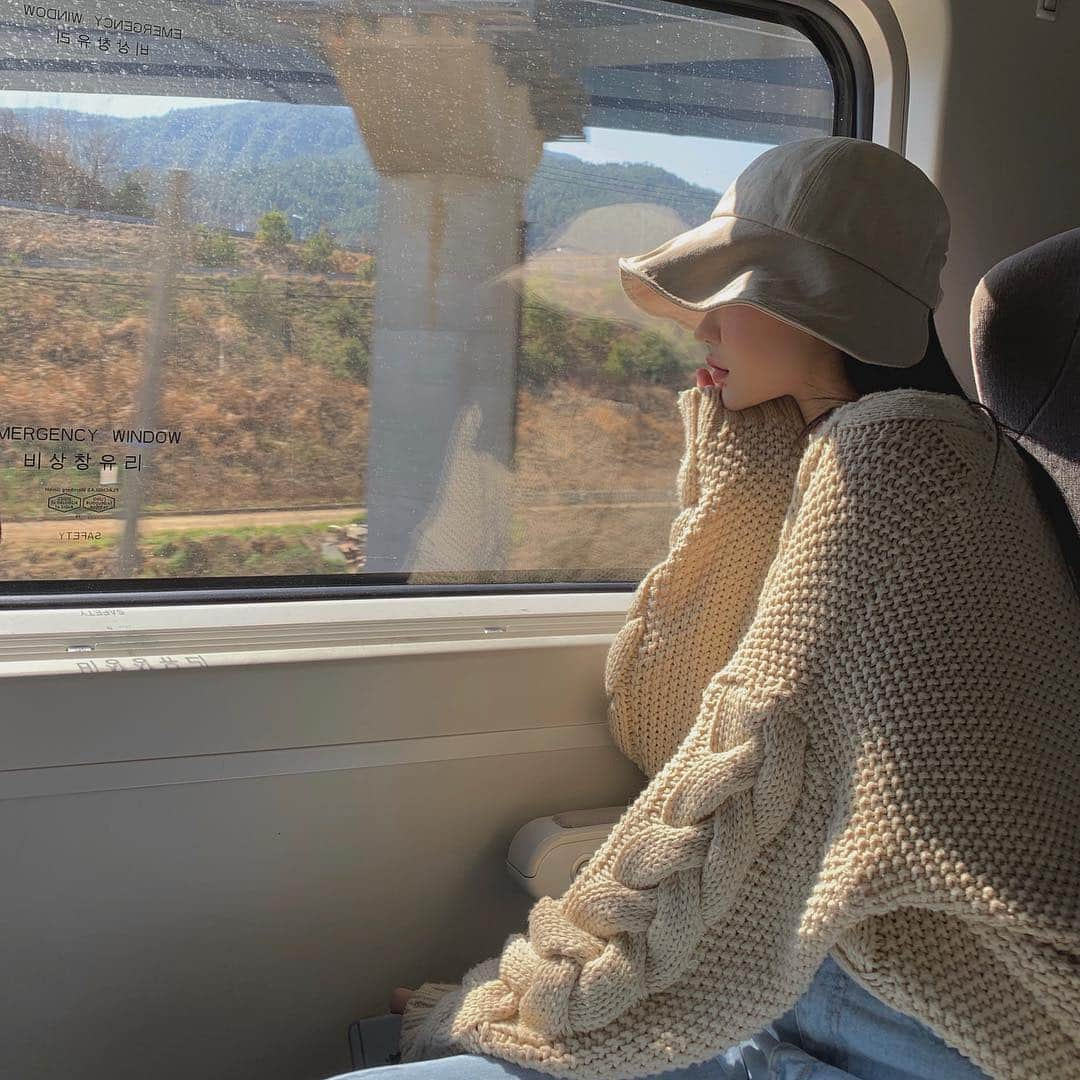 キム・ダビンさんのインスタグラム写真 - (キム・ダビンInstagram)「날씨야 맑아줘서 고마워 ☺ ,,️ #다비in여수 #dabeen_travel」4月2日 16時44分 - daxbin