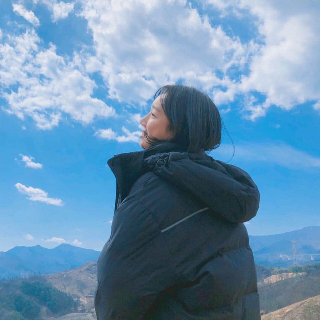 チョン・ヨンジュのインスタグラム：「💙」