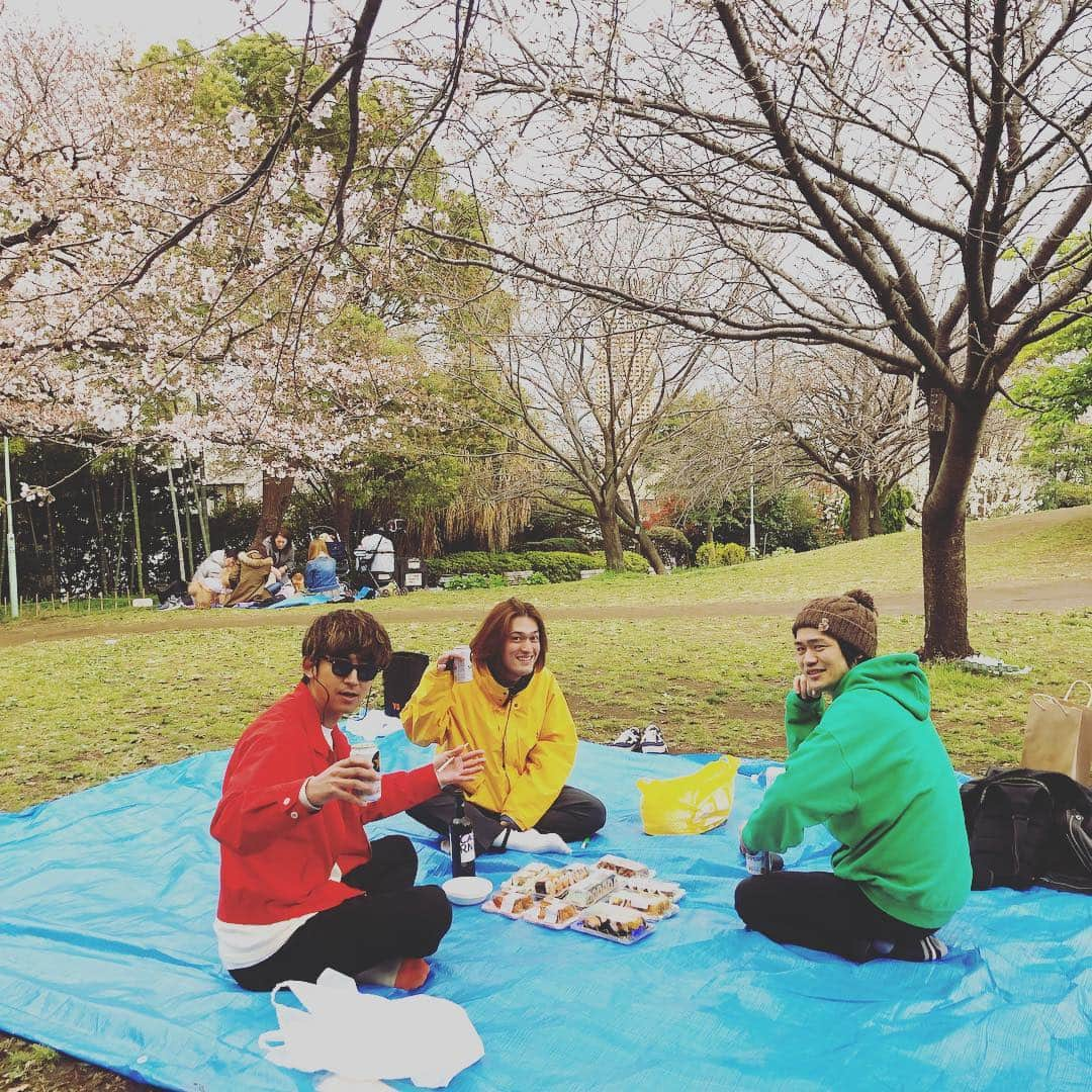 上村翔平さんのインスタグラム写真 - (上村翔平Instagram)「🚥」4月2日 17時33分 - shoheyuemura