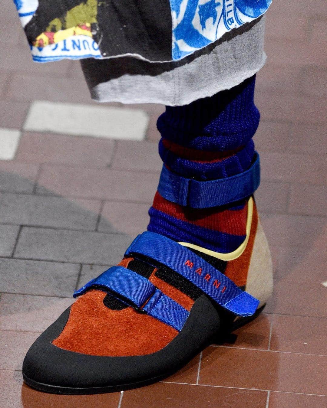GQさんのインスタグラム写真 - (GQInstagram)「The creations that shuffle down the @Marni runway are compellingly bizarre, peculiar, magical, funny, joyous, playful, and as vibrant as acid-powered visions. GQ's @camjwolf talks to the man behind the most fun brand in fashion at the link in bio. (via @GQStyle)」4月3日 3時11分 - gq