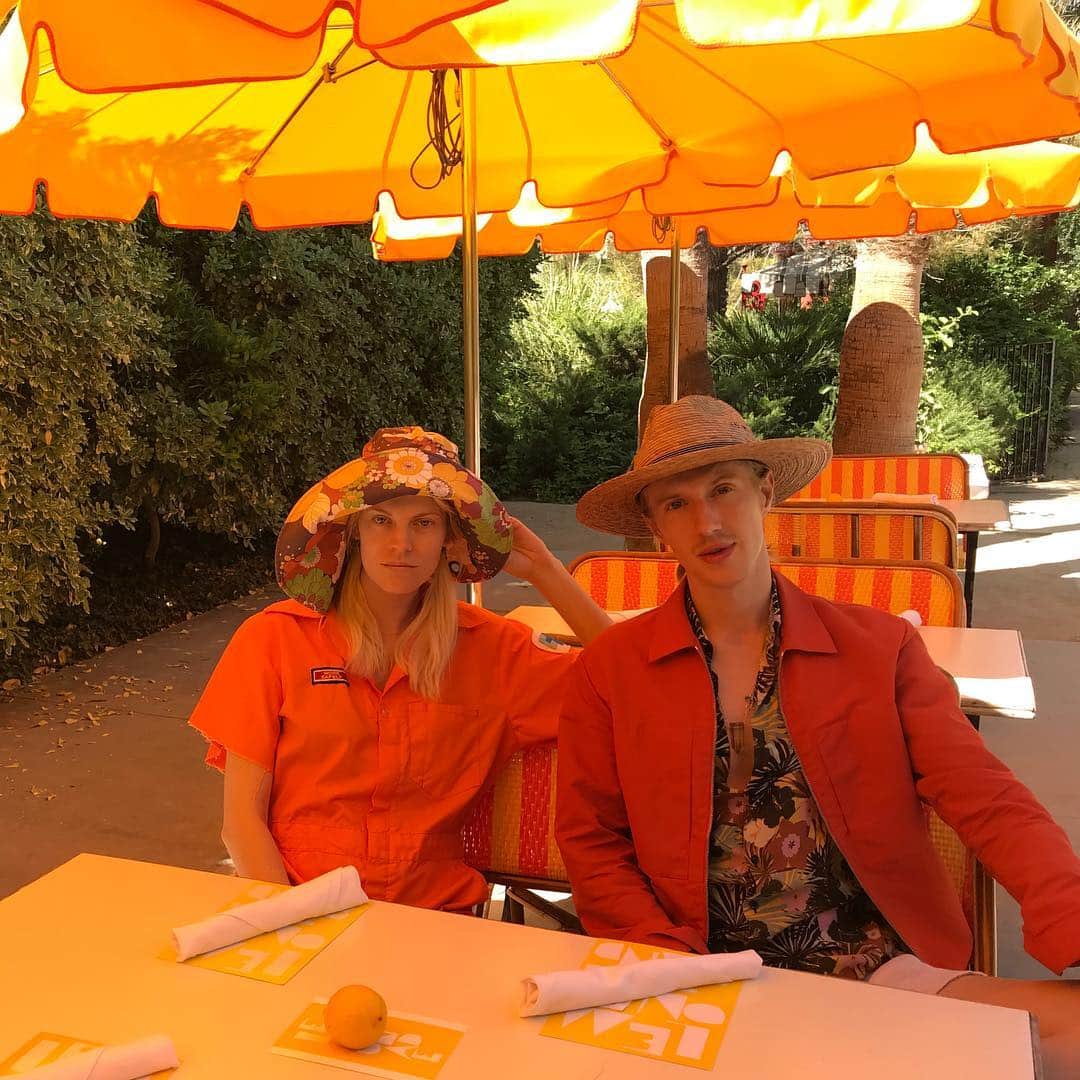 Anna Lylesのインスタグラム：「When in Rome」