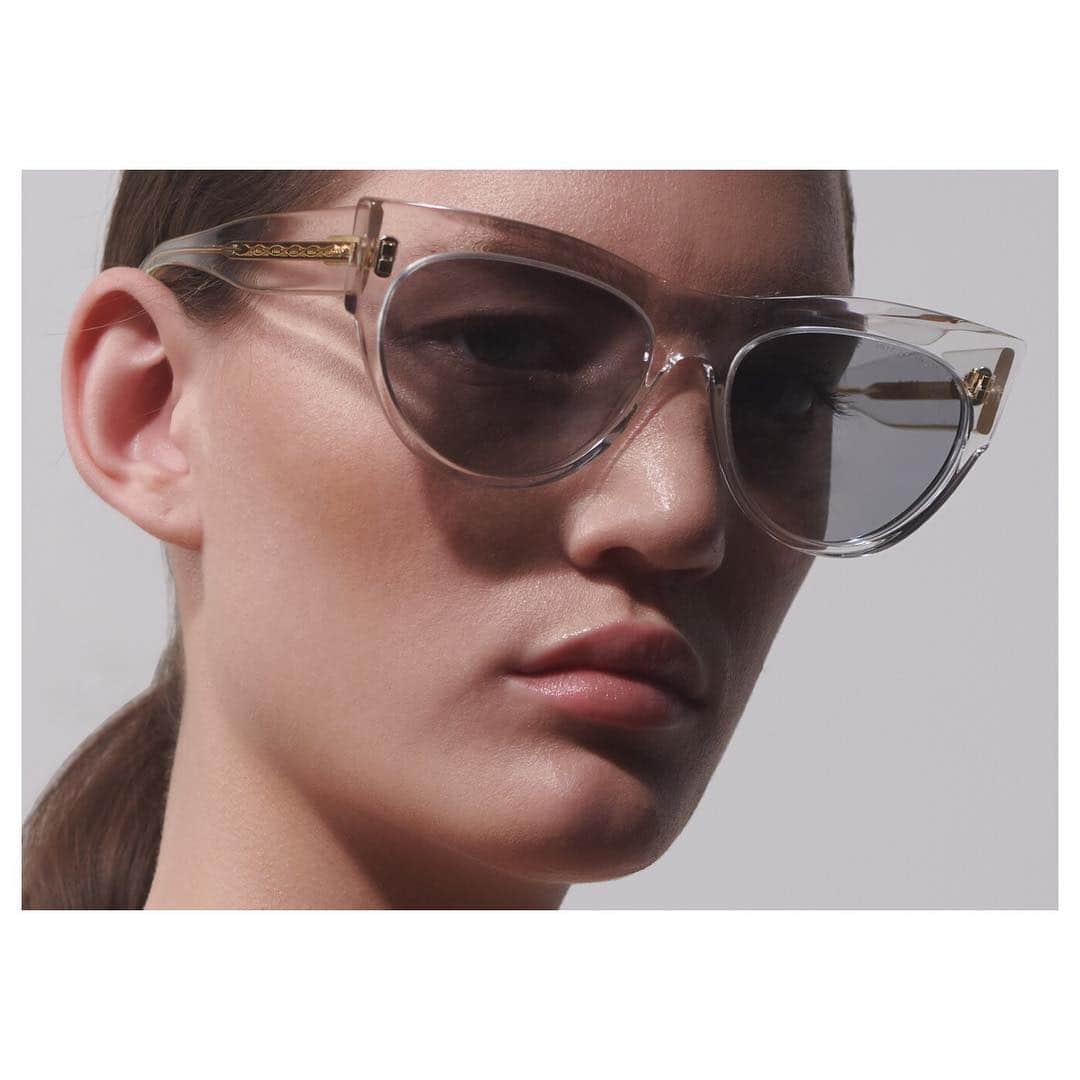 ディタのインスタグラム：「Designed with the mindset of a sculptur, Braindancer’s acetate front is elegantly skived along the brow giving lightness to an otherwise bold frame. #DITAeyewear #DITAsunglasses」