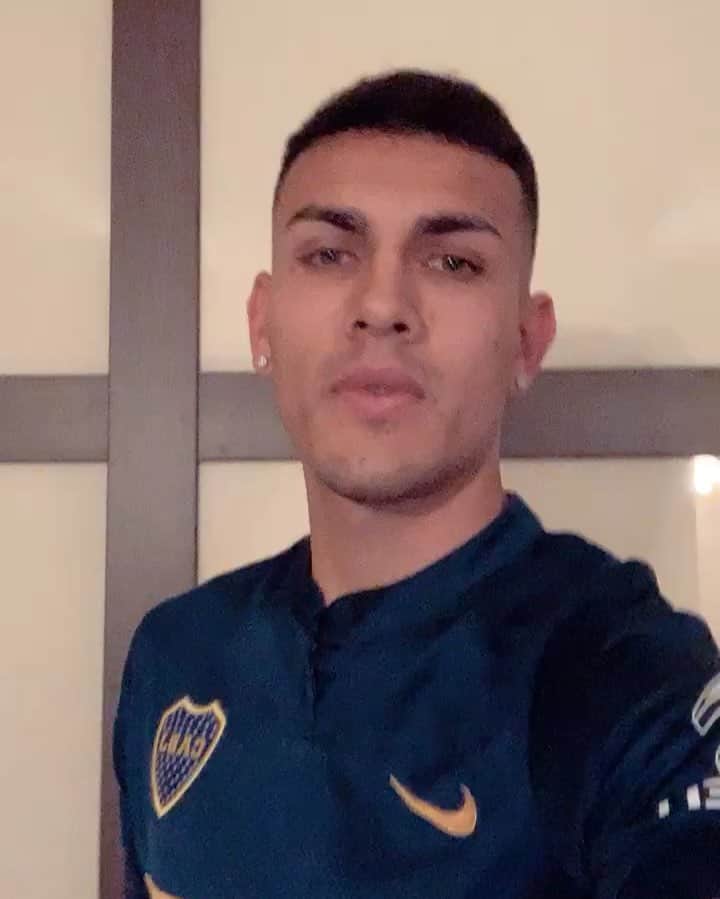レアンドロ・ダニエル・パレデスのインスタグラム：「Este 3 de abril festejemos todos con la camiseta bien puesta 💙💛 #orgulloxeneize💙💛💙」
