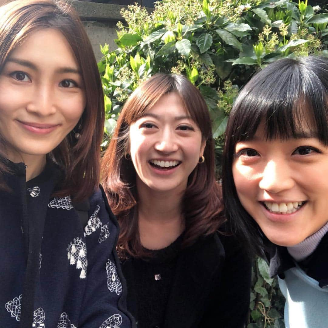 伊藤春香さんのインスタグラム写真 - (伊藤春香Instagram)「人生の一大イベントって﻿ 人間関係を浮き彫りに﻿ してくれる機会でもあるなーと思った。﻿ ﻿ 節目節目で﻿ お互いにお祝い出来る女友達が﻿ いることの幸せを噛み締めています🎂✨ ﻿ #六本木ランチ #コジト﻿ #お祝い  #cojito #竹内由恵 #ランチ #バースデー」4月2日 19時41分 - ha_chu