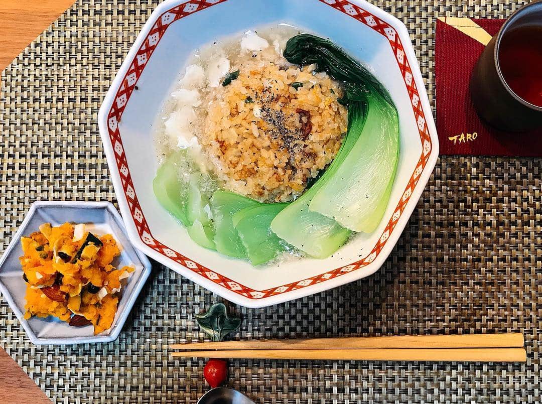 阿部純子さんのインスタグラム写真 - (阿部純子Instagram)「#じゅんこ飯🍴 ・ ・ ・ #青梗菜と餡掛け炒飯  #カボチャのサラダ ・ みなさんの新生活も充実のスタートでありますように💕  健康は食事から🍽✨」4月2日 21時10分 - junkoabe_official