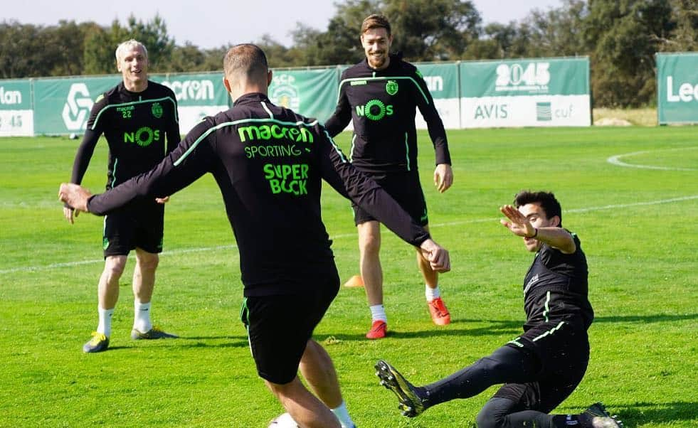 セバスティアン・コアテスさんのインスタグラム写真 - (セバスティアン・コアテスInstagram)「Preparando el gran partido de mañana, confianza en el equipo 💪🦁💚」4月2日 21時55分 - sebastiancoates16