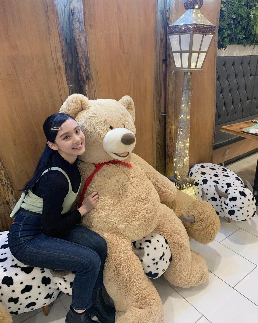 のインスタグラム：「くまさん。ぱーと2  #caffe #costco #新大久保 #teddybear #instagood ＃instadiary #instalike #instamood #instalove #instafollow #instapic #instaphoto」