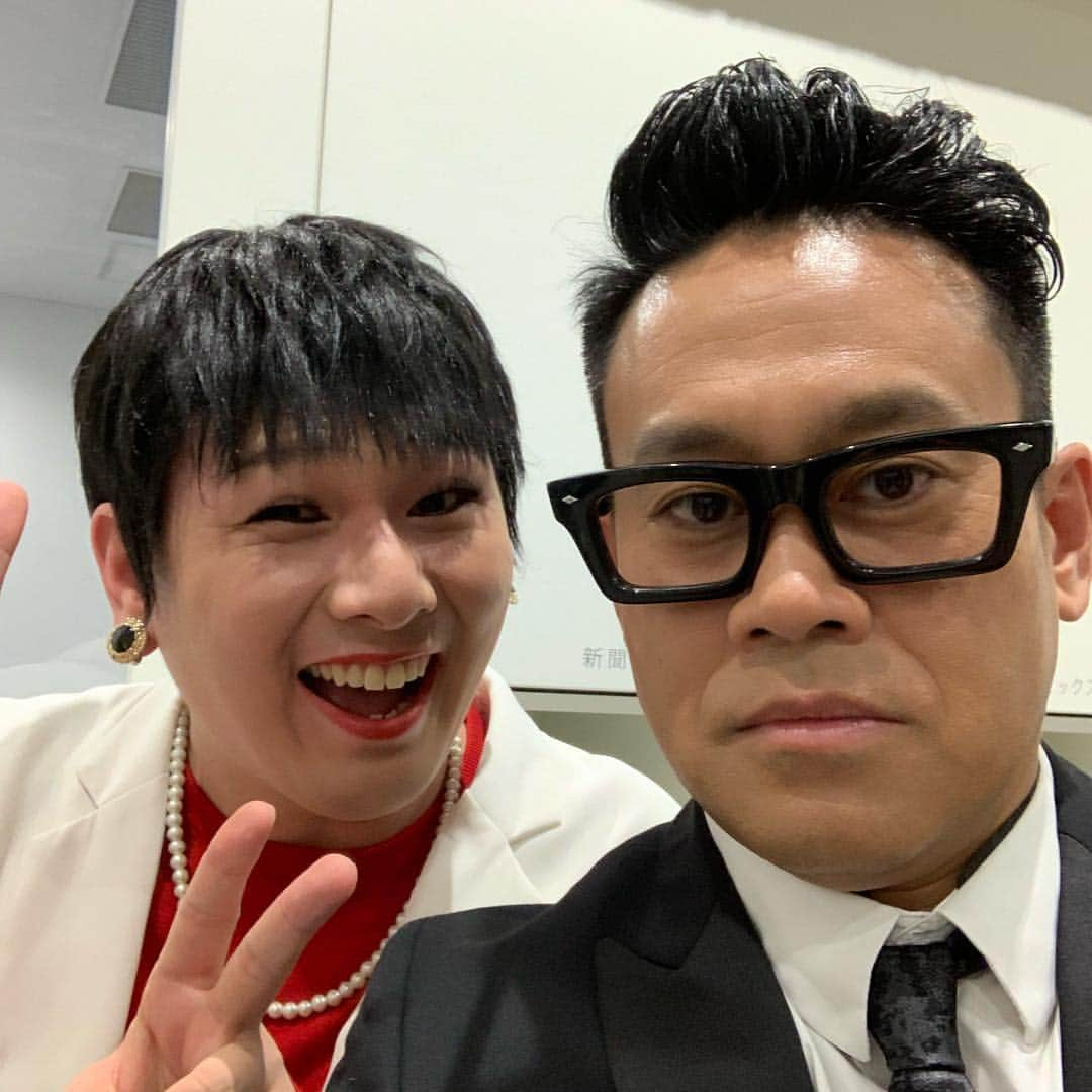 宮川大輔さんのインスタグラム写真 - (宮川大輔Instagram)「#日テレ特番 #イッテQブロック #楽しかったぁぁあ！ #Mr.シャチホコ #そら撮ってもらうわなぁー！ #よしこ #よしこも撮ってしまうわなぁ！ #是非是非見てくださいませ！」4月2日 23時01分 - miyagawadai