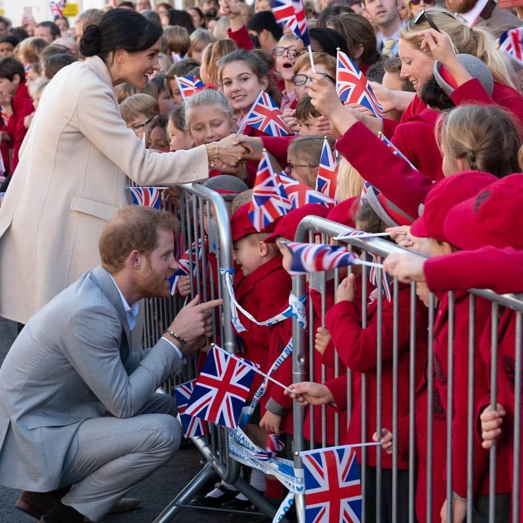 クラレンス邸さんのインスタグラム写真 - (クラレンス邸Instagram)「A new @Instagram channel for The Duke and Duchess of Sussex has been launched today. @sussexroyal will feature the work and activities of The Duke and Duchess.」4月2日 23時50分 - clarencehouse