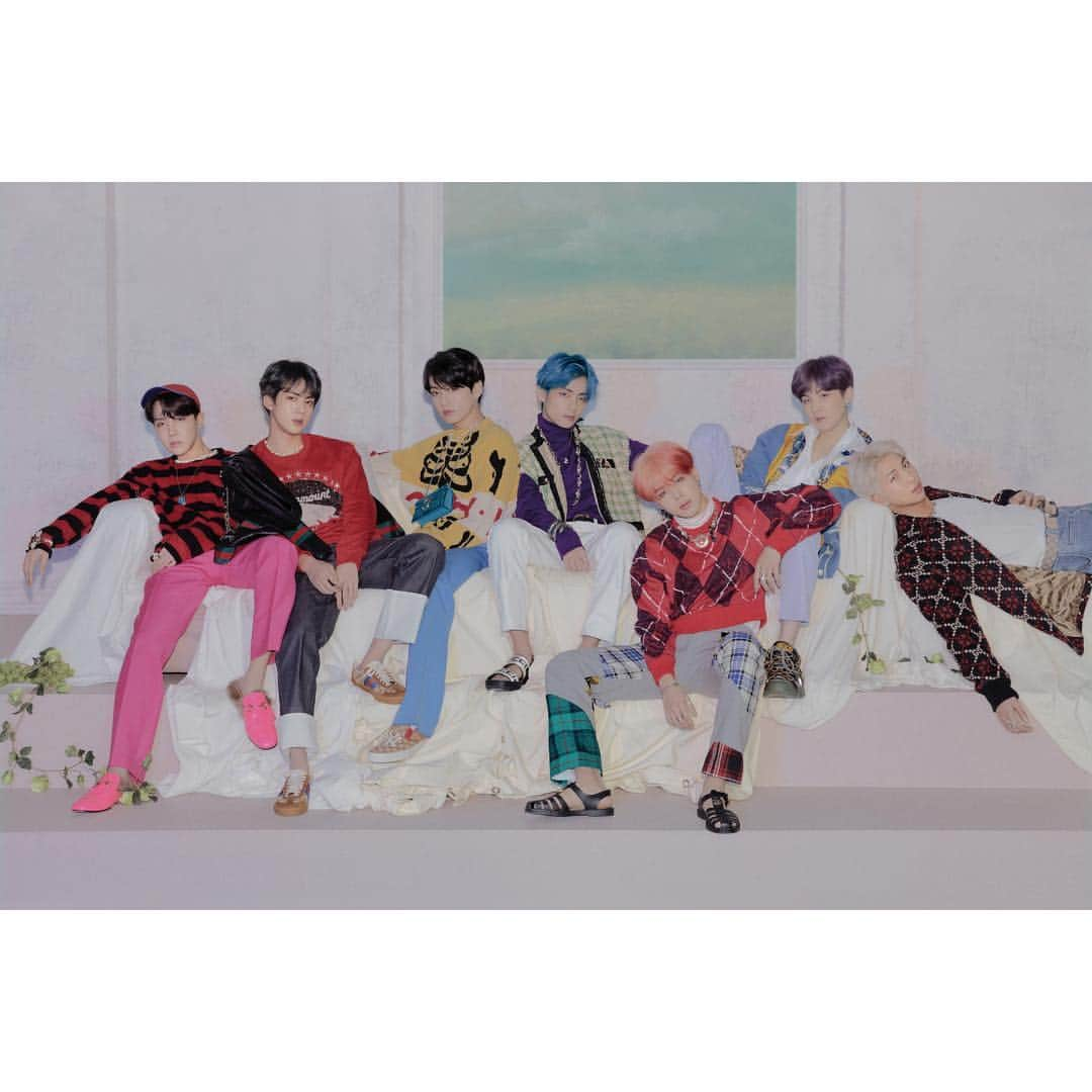 BTSさんのインスタグラム写真 - (BTSInstagram)「#BTS #방탄소년단 #MAP_OF_THE_SOUL_PERSONA Concept Photo version 4」4月3日 0時00分 - bts.bighitofficial