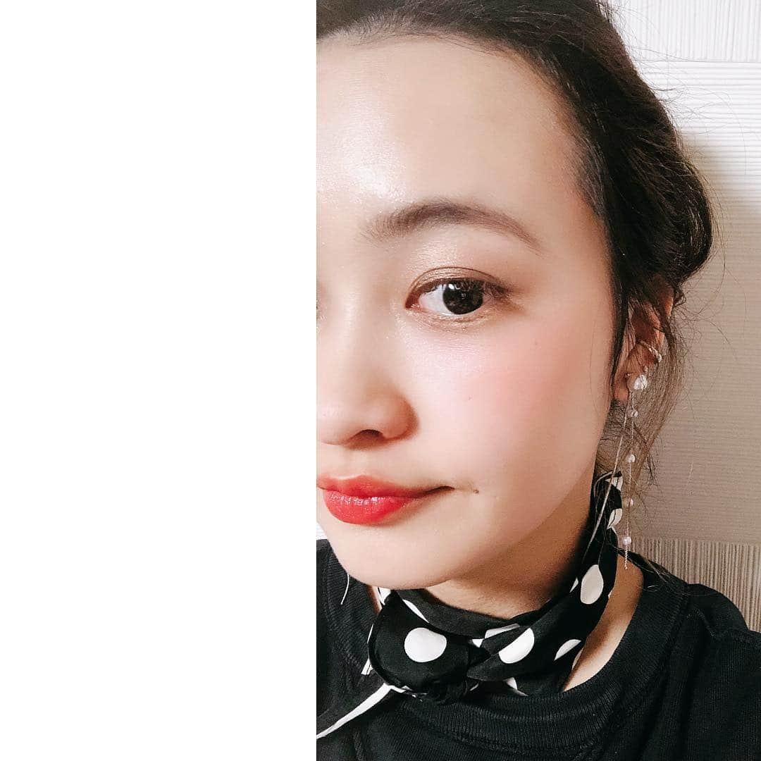 ena..*加藤 恵梨奈さんのインスタグラム写真 - (ena..*加藤 恵梨奈Instagram)「#お肌事情 . . 良くお肌事情聞かれるので 記事にしてみようと___ ✍🏻 . ▫️週二通ってる @ebiharamiki (フェイシャルエステ) ▫️週一通ってる @grow_byktwo (復元パック) . のおかげです😍😍 . 化粧水.オイル.乳液は @orbis_jp (朝) @kiehls (夜) 肌荒れの時は @ipsa_jp  か  @aesopskincare  で分けてるよ♡♡ その他は週一パックは欠かさない😍← これから夏に向けてどんどん 日焼けもしていくから肌には気をつけてるよ👌🏼 . . . #accessory ｲﾔｶﾌ @ao__jewelry  ﾛﾝｸﾞﾋﾟｱｽ #ごめんね忘れた . . . #accessory #アクセ #肌事情 #素肌 #すっぴん #モチモチ #化粧 #綺麗な肌 #つるつる #卵肌 #mama #mamamoo #mamagirl #インスタグラマー #インフルエンサー #ena_pi」4月3日 0時12分 - e_n_a_p_i