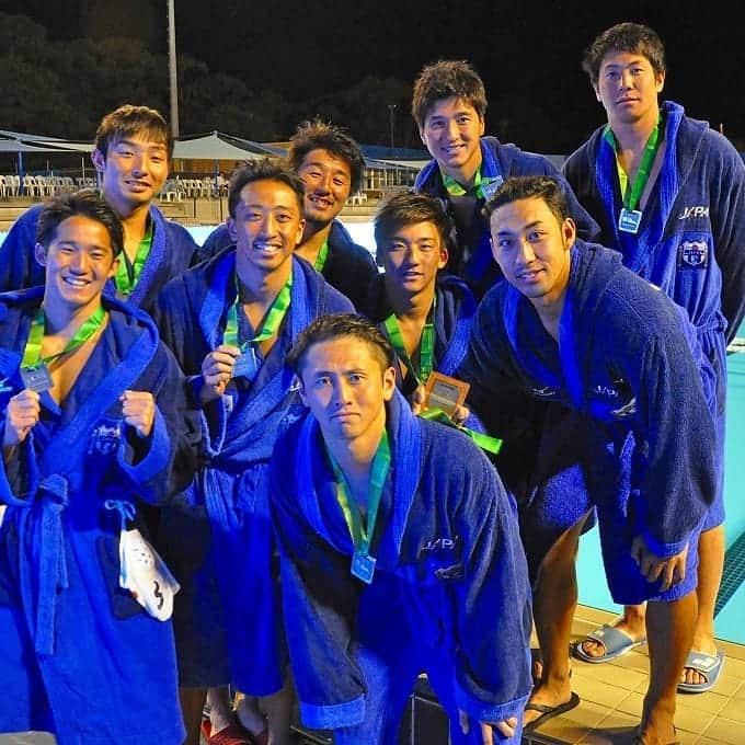 のインスタグラム：「WL終わりました。 初の決勝でしたが、勝てませんでした。🥈 たくさんの応援ありがとうございました！！本当に力になりました！ 次はこの舞台に飲まれないように準備します！ . さて、次なる舞台はフランス🇫🇷です！ 現在チームは3位におり、残り1試合でレギュラーシーズンが終わり、プレーオフになります。 上位6チームがプレーオフに進みホーム・アンド・アウェー方式で優勝チームを決めます。 昨シーズンは優勝まであと1歩だったので今シーズンは優勝します！ 応援よろしくお願いします」