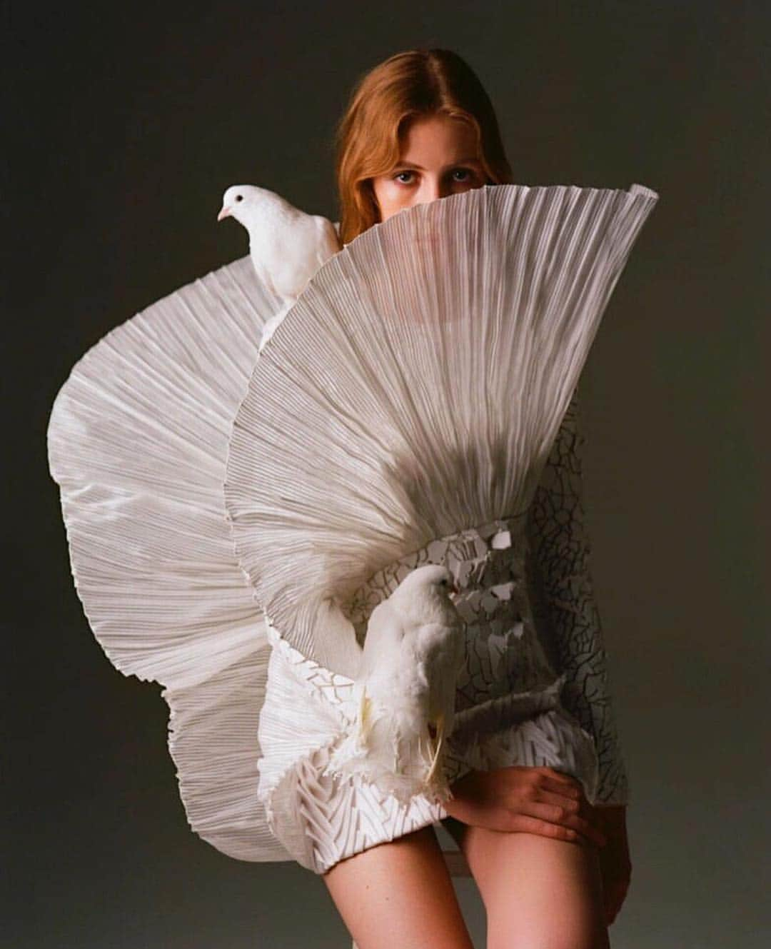 オリヴィエ・ルスタンさんのインスタグラム写真 - (オリヴィエ・ルスタンInstagram)「SCULPTURE」4月3日 0時32分 - olivier_rousteing