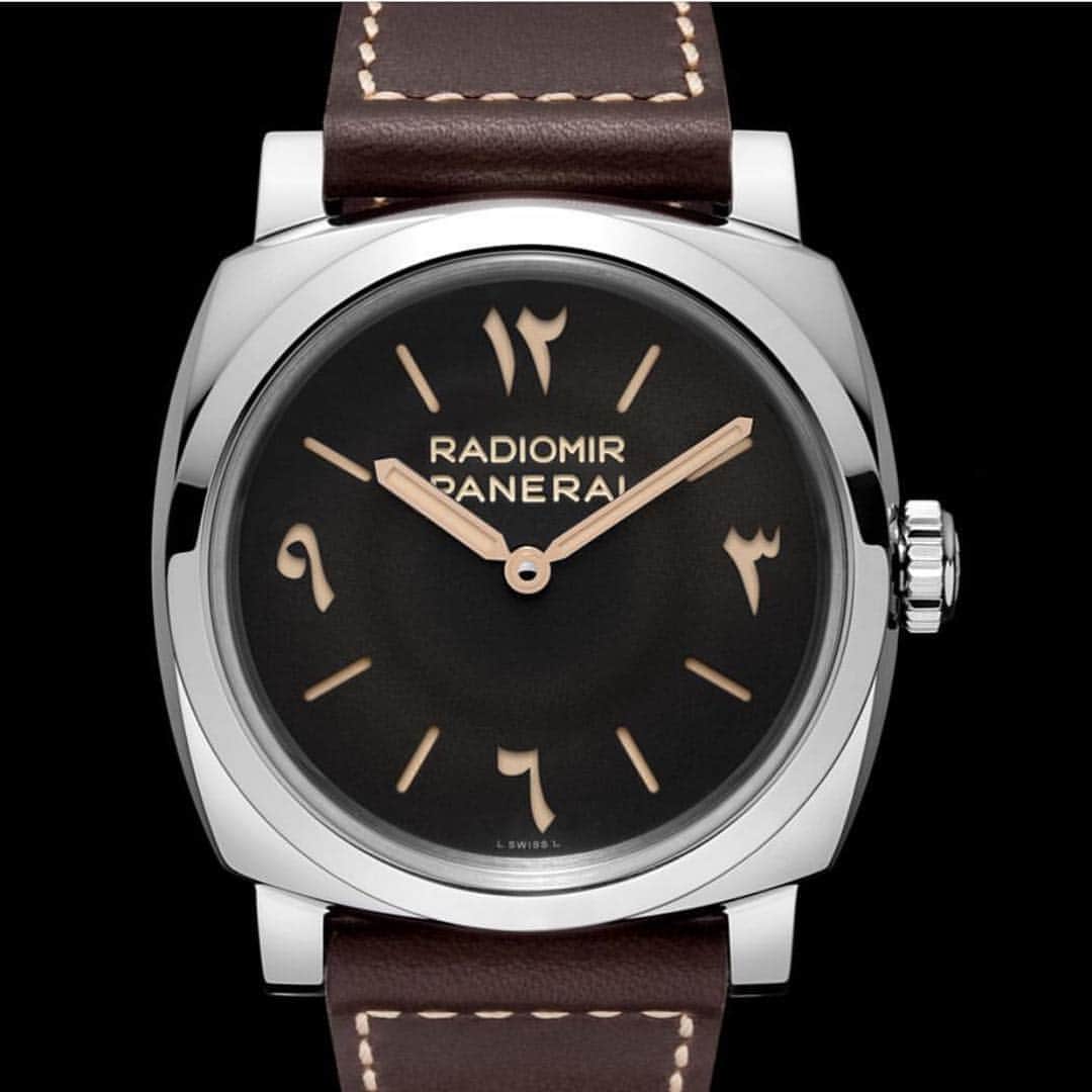 パネライのインスタグラム：「BTW NOT REAL! Even though I wish some version of it would be. I’ve been saying it for a long time to many friends. I Would love to see something this radical from #Panerai. If they made a Luminor version base Dial like this I would be all in :) Maybe a Green or Blue dial.  What would you guys think? Photo by @perezcope #paneraicentral」