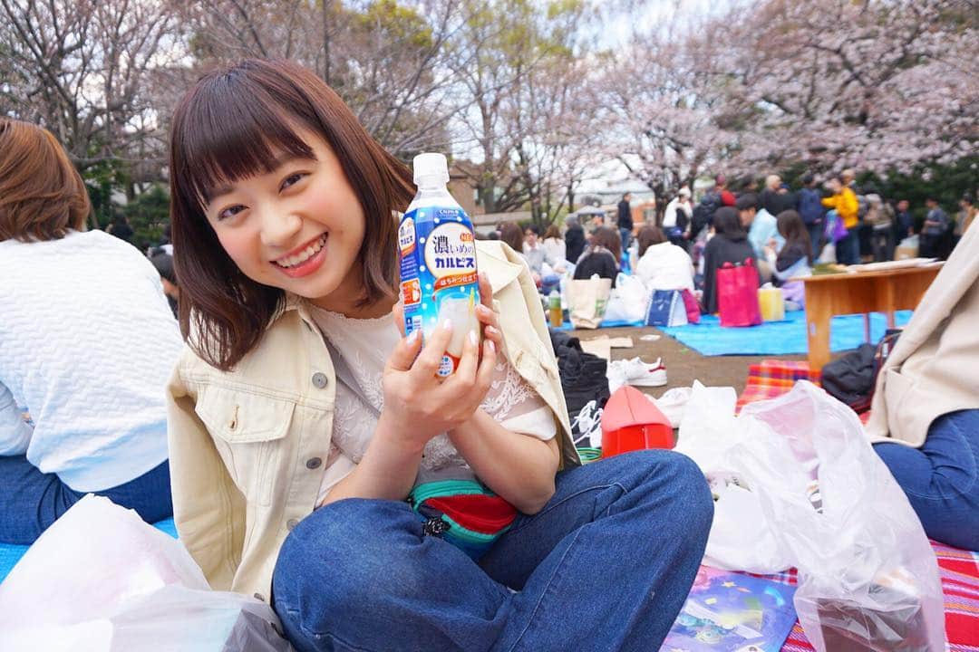 渡辺梨夏子さんのインスタグラム写真 - (渡辺梨夏子Instagram)「楽しいことを呼び込むのは いつも自分次第〜☺︎ #ひとりごと #まだ火曜日  #プライムのお時間  #スタート〜 ！」4月3日 1時09分 - riiiico462