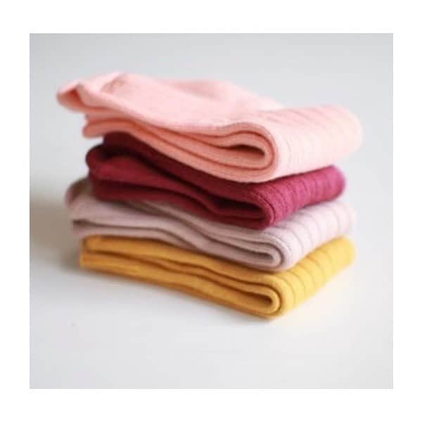 コレジアンのインスタグラム：「At Collégien we are committed to positive social and environmental impact. We are proud to be a socially responsible company! ✊ . Did you know that all Collégien items are certified by Oeko-Tex? It means that they are totally safe even for babies and infants! 👌 Our requirements are very rigorous and everything counts:  1.  We only choose OEKO-Tex certified suppliers!  2. We source the finest and softest materials that use low impact, sustainable and ethical processes. 3.  We guarantee an exceptional customer service (cf. eKomi). We really care about each one of our customers and we try to find the best solution to satisfy each one of them.  4. Our mission is to make beautiful, functional pieces that last and make everyone happy! 😃❤️ . Share your experience with us! . 🇫🇷 Chez Collégien, nous sommes ENGAGES ! ✊Saviez-vous que Collégien est certifié OEKO-TEX pour tous ses produits ? En résumé, cela signifie que nos produits sont extrêmement sûrs pour nos consommateurs ! 👌 . Nos choix ne se font pas au gré du hasard ! L’ensemble de nos décisions répondent à des exigences strictes: 1. Le choix de nos fournisseurs: nous exigeons de nos fournisseurs la certification oekotex !  2. Choix des matières : nous choisissons le coton d’Egypte afin de trouver une douceur incomparable.  3. Service client : Nous assurons un service client hors du commun (cf. : eKomi) avec la réelle envie d’aider nos consommateurs et les écouter au cas par cas dans un esprit familial et chaleureux.  4. Satisfaction Total : Nous sommes désireux de faire partager à nos clients une réelle expérience avec nos produits et que l’expérience se transmette de génération en génération ! 😊 . Partagez votre expérience Collégien ! ❤️ . Picture by @happygolucky_store 😘 . . #oekotex #collegien #collegiensocks #collegien_officiel #海外ベビー服 #ロンパース #女の子ベ ビー #女の子 #赤ちゃん #赤ちゃんのいる生活 #ベビモ #madeinfrance #extrasoft #bestsocksever #barneklær  #newin #kinderstrümpfe #kniestrümpfe #靴下 #носки #sokker #instamum #mumfashion #fashionkids #durable #certification #nowaste」