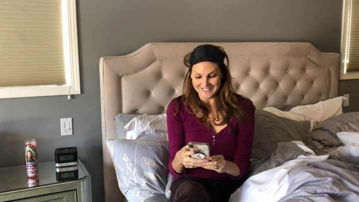 ヘザー・マクドナルドのインスタグラム：「The @thewebbyawards nominations came out today and I can’t believe it...#juicyscoop New episode up now link in bio」