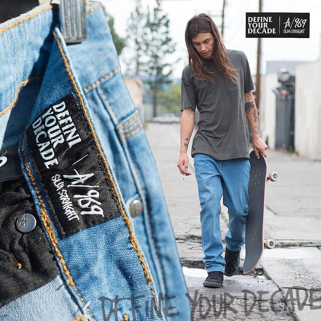 オルタモントのインスタグラム：「#DefineYourDecade w/ our newly re-engineered denim. Cut From A Different Cloth for FIT x FABRIC x FUNCTION // #CFADC」