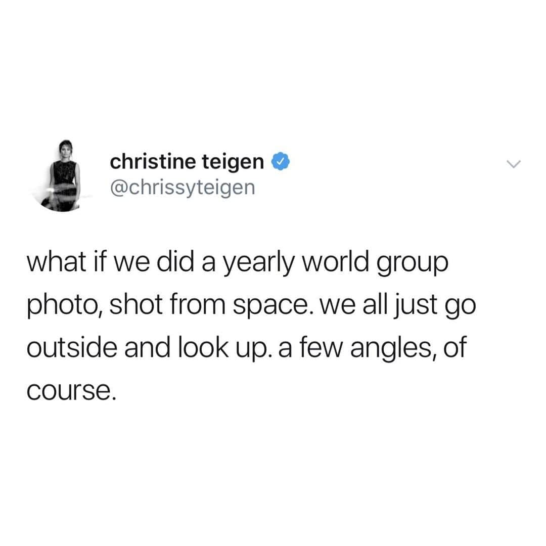 BuzzFeedさんのインスタグラム写真 - (BuzzFeedInstagram)「this sounds like part of a sequel to "Us." what are you trying to tell us, @chrissyteigen?」4月3日 3時03分 - buzzfeed