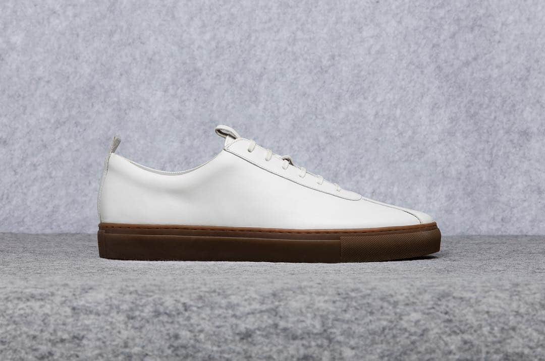 グレンソンさんのインスタグラム写真 - (グレンソンInstagram)「Tonal Sneakers, new to the Sneaker 1 collection.⁣⠀ ⁣⠀ Link in bio ⁣⠀ ⁣⠀ ⁣⠀ ⁣⠀ #grenson #menswear #grensonshoes #grensonbrogues #mensfashion #mensstyle #thegoodshoe #sneaker1 #grensonsneakers #sneakers  #broguesneaker  #sneakerhead #kickstagram #nicekicks #sneakerholics #hypebeast #sneakerfreaker #wdywt #sneakernews #sneakersmag」4月3日 14時02分 - grensonshoes