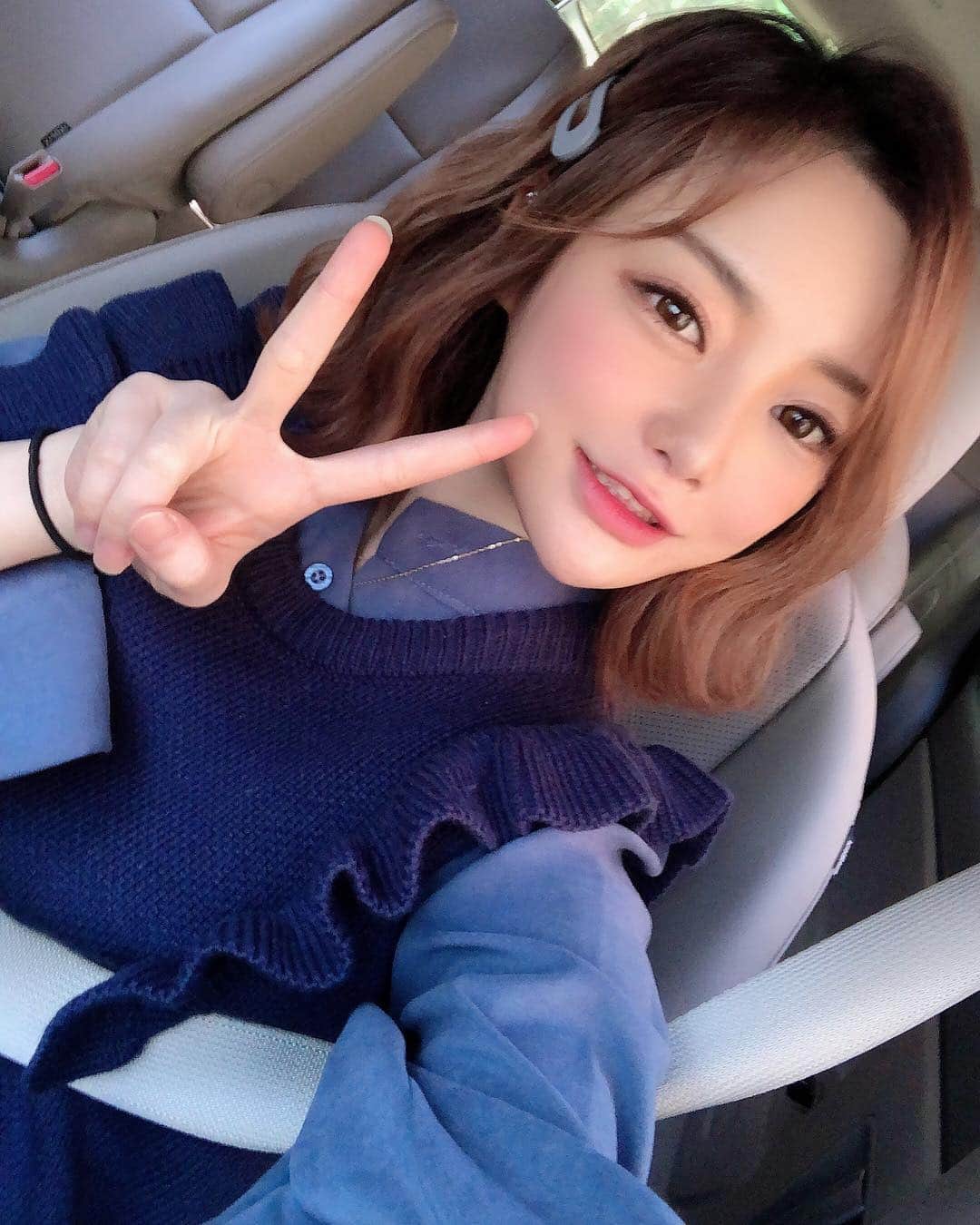 エリナさんのインスタグラム写真 - (エリナInstagram)「잘 갔다올게요 🇯🇵💕 ただいま日本！！🤩 #travel #japan#selfie #me#instagood #makeup #instalike #fashion #happy#일본여행#고향」4月3日 13時16分 - erina_hrn