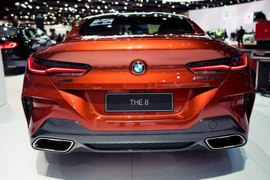 BMW Thailandさんのインスタグラム写真 - (BMW ThailandInstagram)「THE 8 คันนี้ในดวงใจ ที่ประทับใจในทุกองค์ประกอบ สะดุดสายตาตั้งแต่สีรูปลักษณ์ภายนอกที่งดงามอย่างไร้ที่ติ ส่วนห้องโดยสารภายในได้รับการตกแต่งด้วยวัสดุที่หรูหรา พร้อมชุดตกแต่งเกรดพรีเมียมที่เพิ่มความสปอร์ตเข้ากับลุคสุดหรูได้อย่างลงตัว เรียกได้ว่าประณีตทุกมุมมอง  สัมผัสความหรูหราอันโดดเด่นของ THE 8 ได้ที่ Bangkok International Motor Show 2019 ตั้งแต่วันนี้ - 7 เมษายน ที่อิมแพค เมืองทองธานี  #BMW #BMWTH #BMW8Series #THE8 #MotorShow2019 #BayerischeMotorenWerke」4月3日 13時17分 - bmwthailand