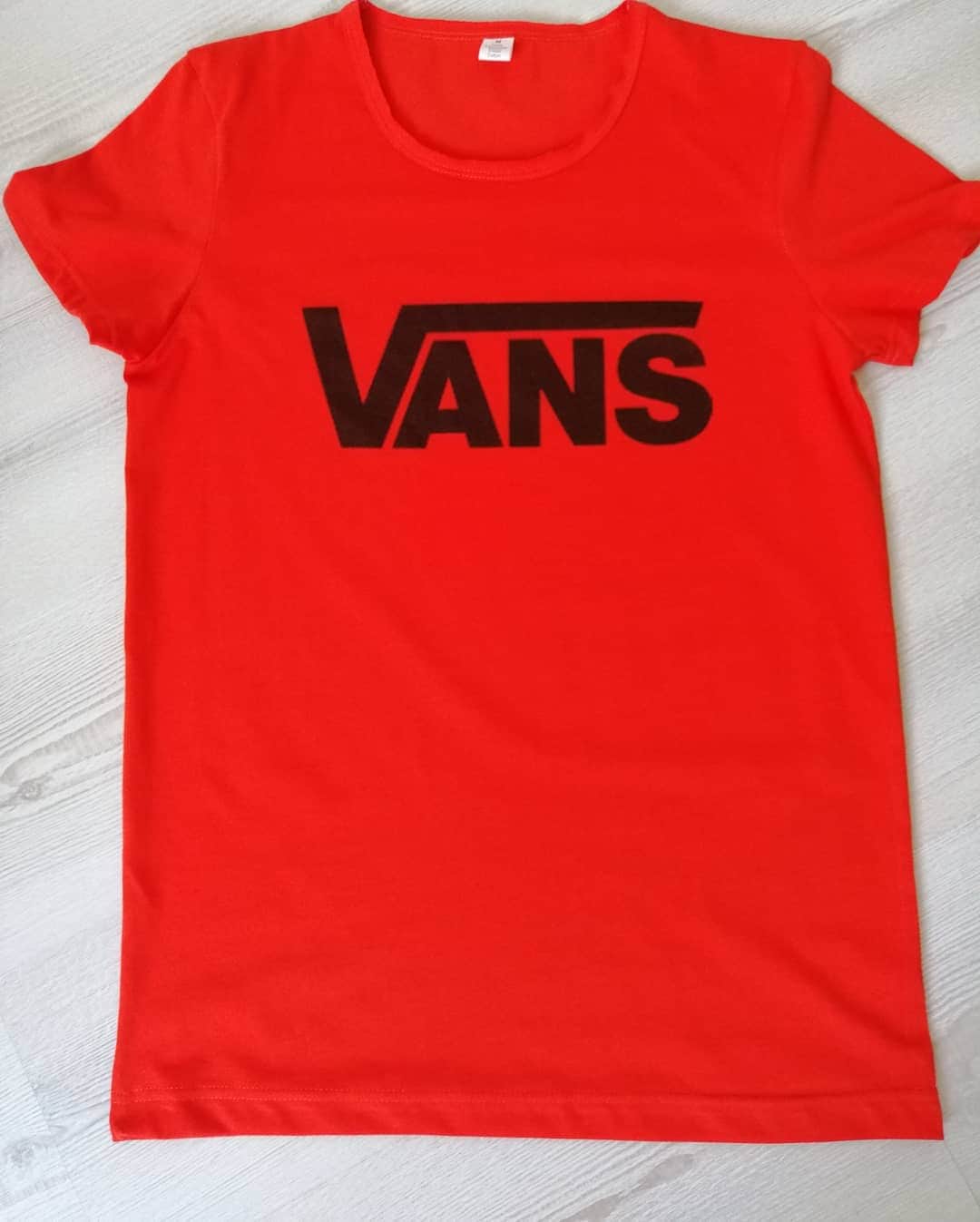 Ellieのインスタグラム：「👉 1 ADET TSHIRT SADECE 30 TL 👉 4 ADET TSHIRT SADECE 99 TL 👉KAPIDA ÖDEME VE İSTEĞE BAĞLI ŞEFFAF KARGO 🗃️ SİPARİŞ VE BİLGİ İÇİN DM ✉️✉️ #antalya #izmir @istanbul #adana #bursa #antakya #Gaziantep#Tekirdağ #Çorlu#kadıköy #trabzon #Beşiktaş #Marmara #kızlar #erkekgiyim #saykolise #gt  #atatutk  #video #komikvideolar #mizah #karamizah」