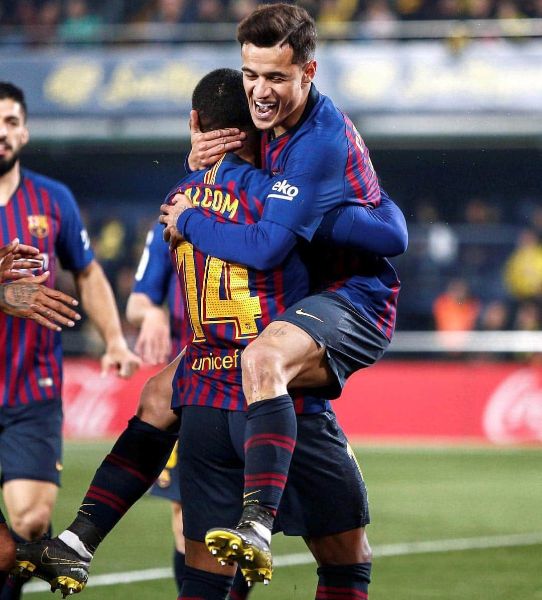 LFPさんのインスタグラム写真 - (LFPInstagram)「Brazilian connection! 🌟🇧🇷🌟 • #Coutinho #Malcom #Barça #VillarrealBarça #LaLigaSantander #LaLiga」4月3日 5時03分 - laliga