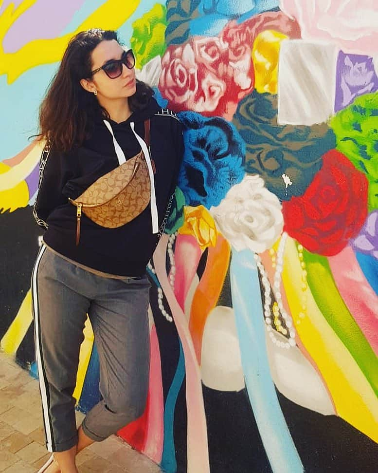 クセニヤ・モニコのインスタグラム：「Very colorful city🌈  #Malaga」